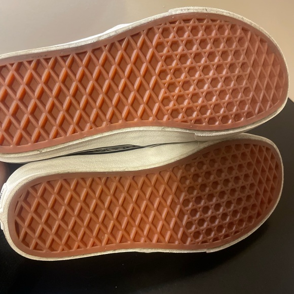 Vans Leopard Print Slip-On Sneakers - Picture 6 of 6